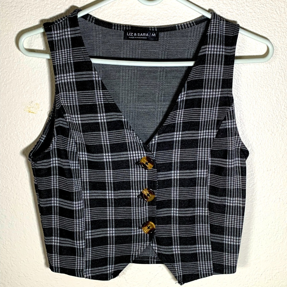 Pattern Short Sleeve Plaid Vest